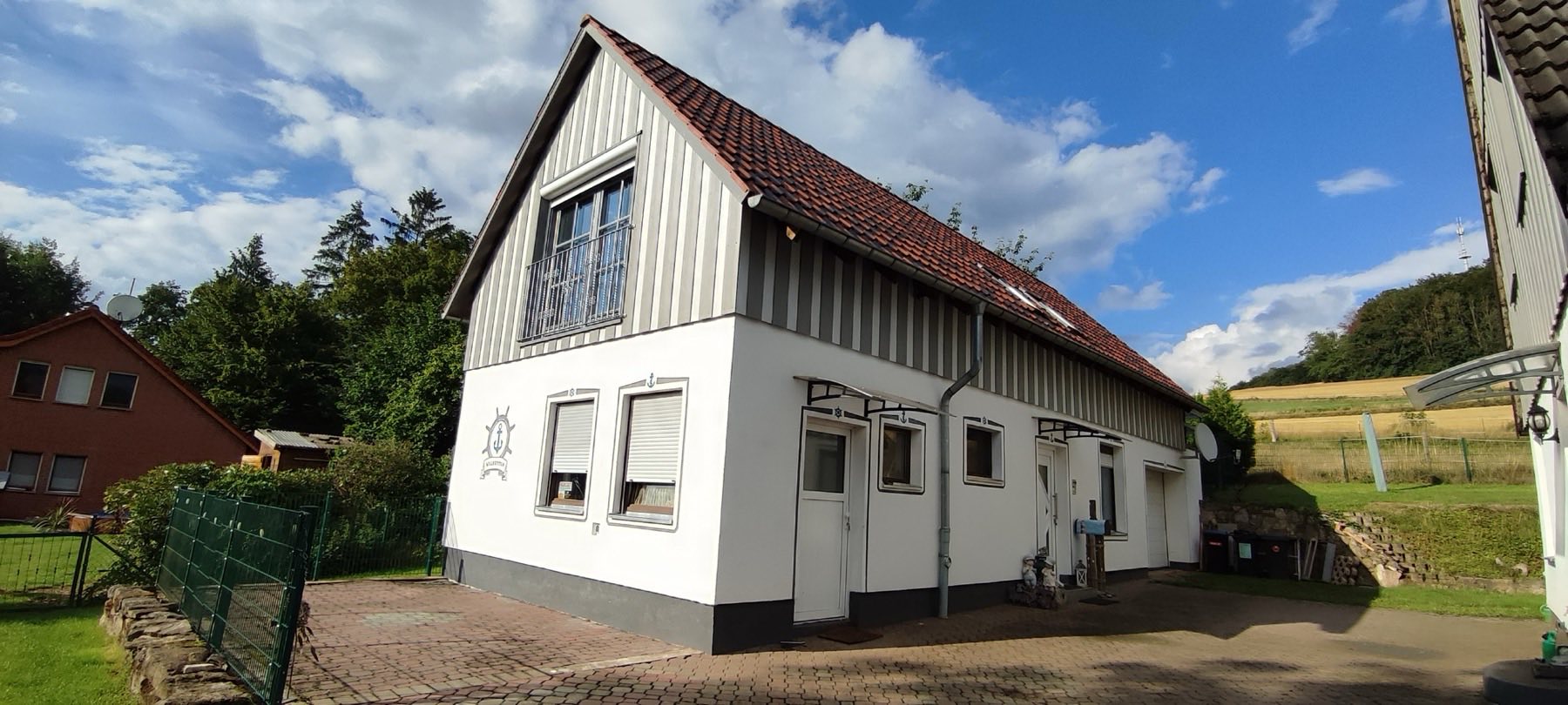 Das Ferienhaus bei Sonnenschein